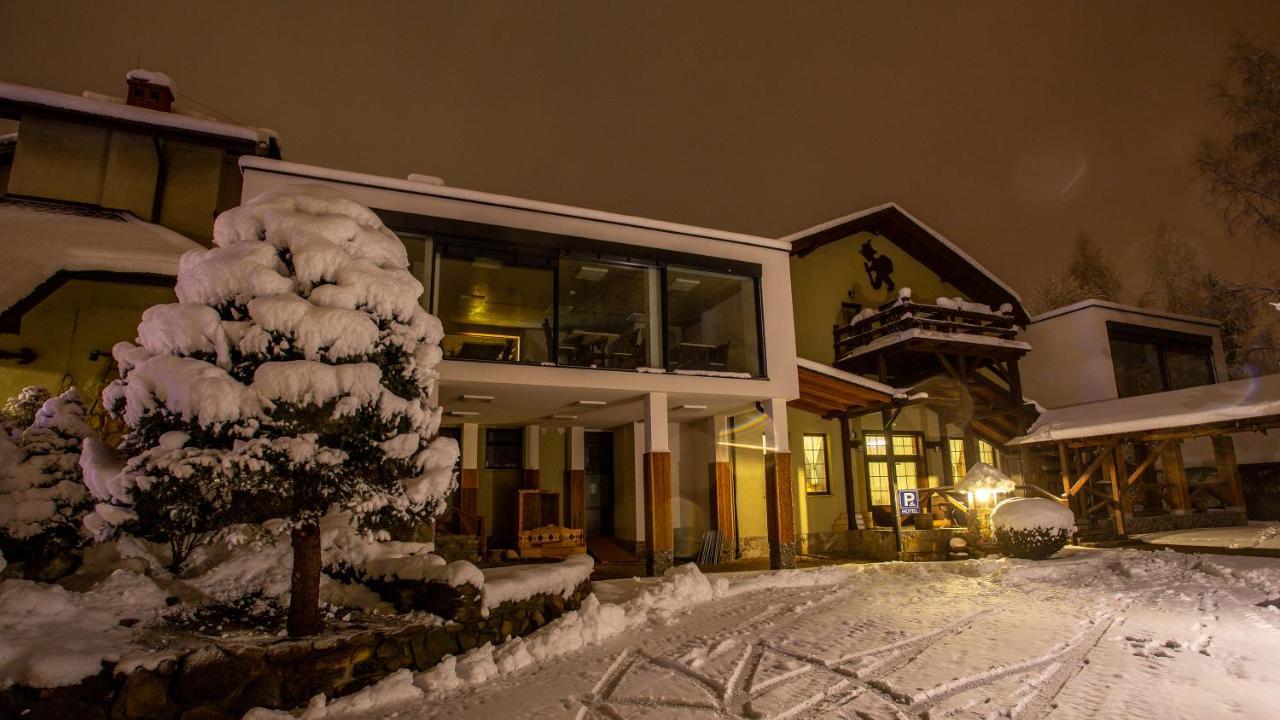 Hotel Restauracja Jas Wedrowniczek Rymanow Bagian luar foto