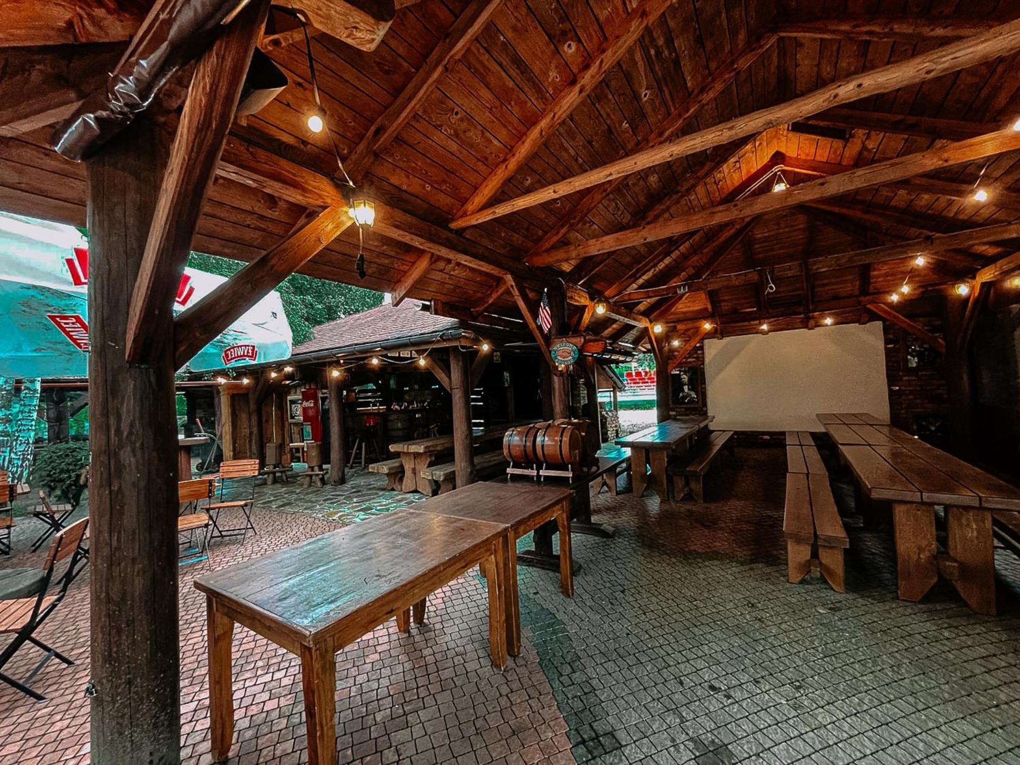 Hotel Restauracja Jas Wedrowniczek Rymanow Bagian luar foto