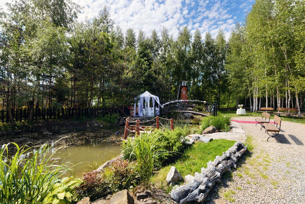 Hotel Restauracja Jas Wedrowniczek Rymanow Bagian luar foto