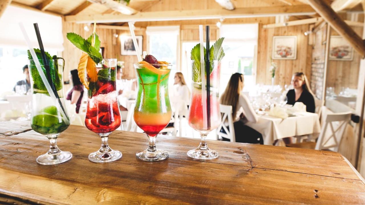 Hotel Restauracja Jas Wedrowniczek Rymanow Bagian luar foto